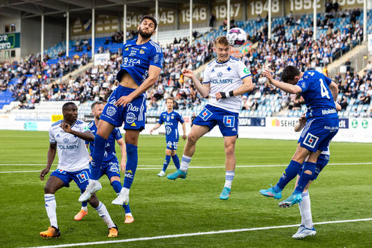 IFK Norrköpings Jacob Ortmark nickar in 3-0