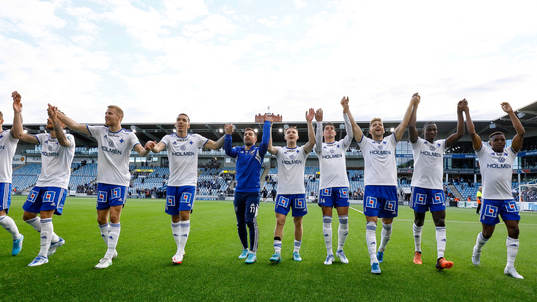 IFK Norrköpings spelare jublar