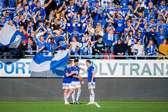 Rafik Zekhnini of Molde celebrates