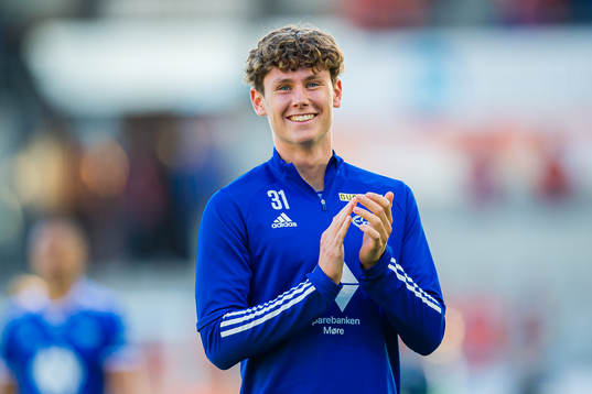 Mathias Johan Fjørtoft Løvik of Molde celebrates