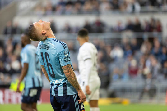 Djurgårdens Victor Edvardsen deppar