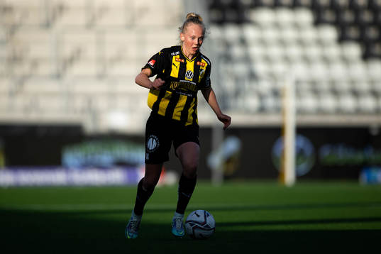 Häckens Molly Johansson