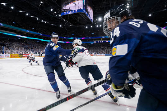 Saku Maenalanen and Hannes Björninen  of Finland