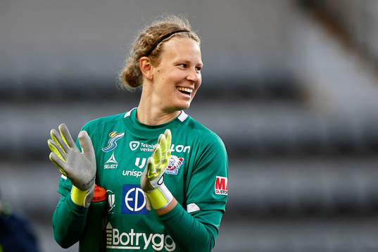 Linköpings målvakt Cajsa Andersson jublar