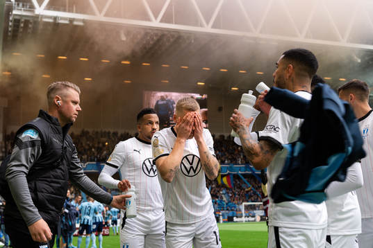 Malmö FFs Martin Olsson och Felix Beijmo