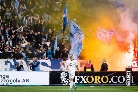 Malmö FFs Felix Beijmo deppar