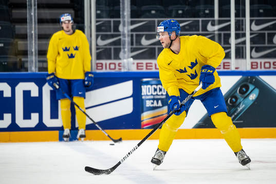 Christian Folin of Sweden at a practice session