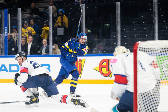 Nils Åman of Sweden