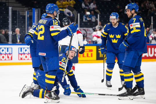 Anton Bengtsson of Sweden celebrates the 6-0 goal