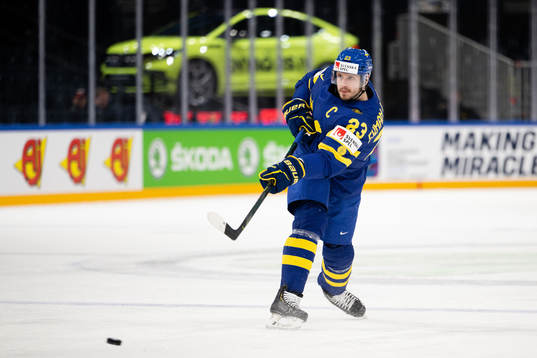 Oliver Ekman Larsson of Sweden