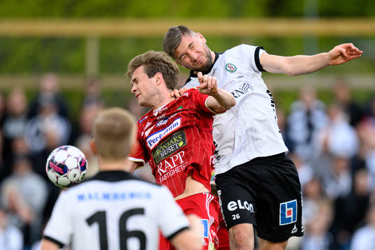 Skövdes Mikael Mörk och Örebros Axel Oskar Andrésson