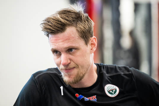 målvakt Lars Johansson