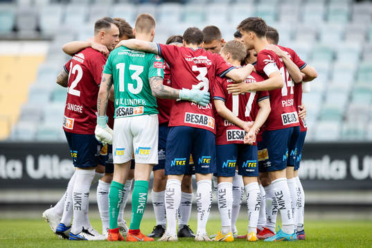 Örgryte samlade innan fotbollsmatchen i Superettan mellan