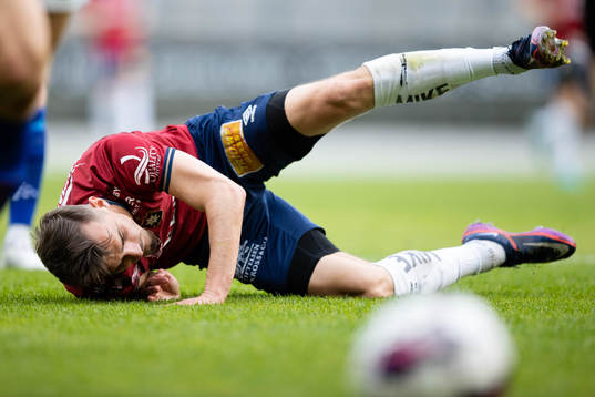 Örgrytes Ajdin Zeljkovic faller