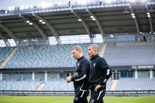 Örgrytes tränare Brynjar Gunnarsson och assisterande