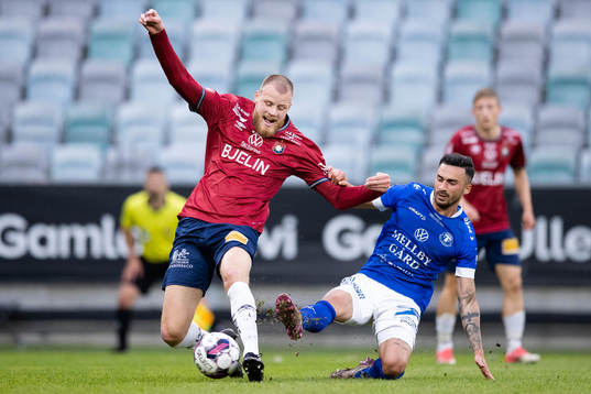 Örgrytes Elias Gustafson och Trelleborgs Simon Amin