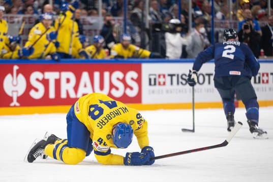 Carl Klingberg of Sweden in pain