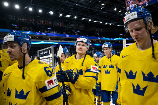 Carl Grundström of Sweden celebrate