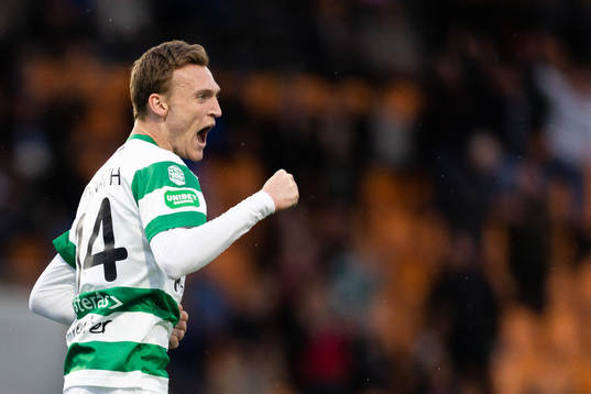 Västerås Viktor Granath jublar