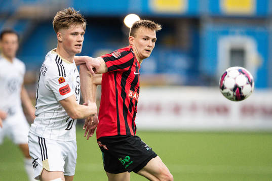 Östersunds Sebastian Karlsson Grach och Brommapojkarnas