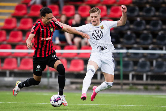 Brommapojkarnas Monir Jelassi och Östersunds Sebastian