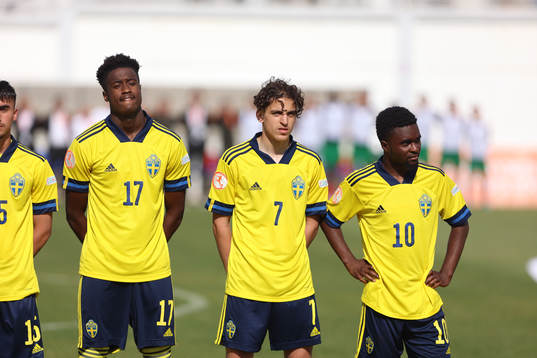 Djoseph Bangala , Taha Ayari and Jardell Kanga of Sweden