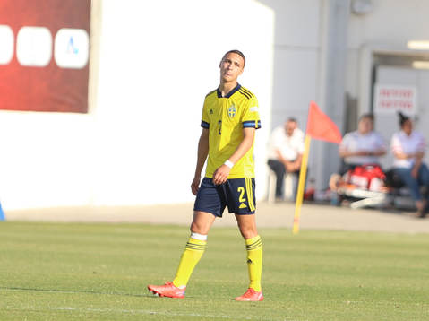 Elison Makolli of Sweden