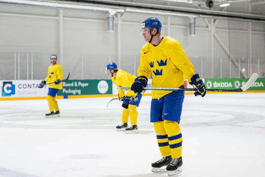 Carl Grundström at a practice session with Sweden