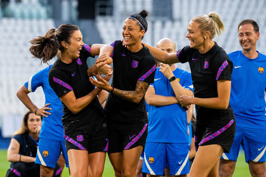Ingrid Syrstad Engen, Jennifer Hermoso and Fridolina Rolfö