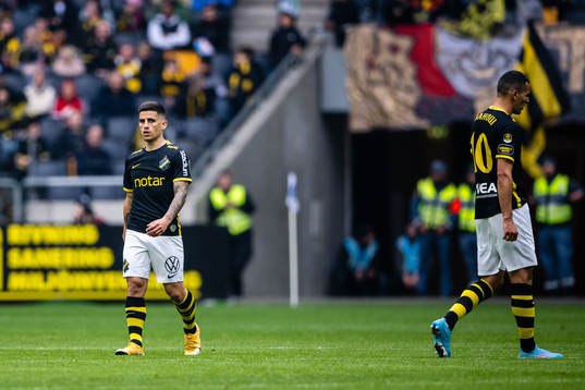 s Nicolas Stefanelli och Nabil Bahoui deppar