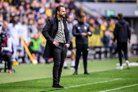 s tränare Bartosz Grzelak