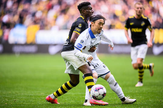 s Josafat Mendes och Sirius Yukiya Sugita
