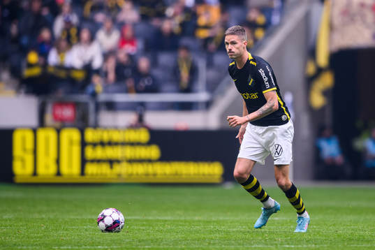 s Mikael Lustig