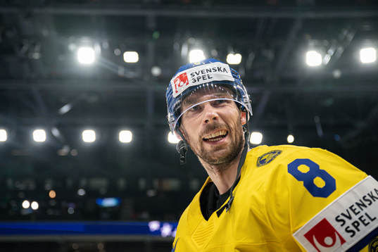 Marcus Pettersson of Sweden