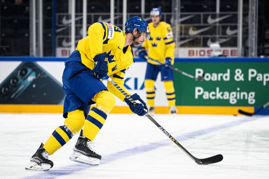 Marcus Pettersson of Sweden