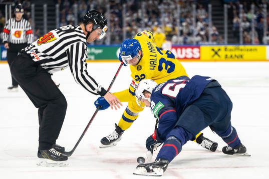 Lucas Wallmark of Sweden and Ben Meyers of USA