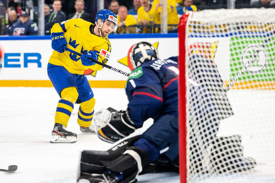Oskar Lang of Sweden