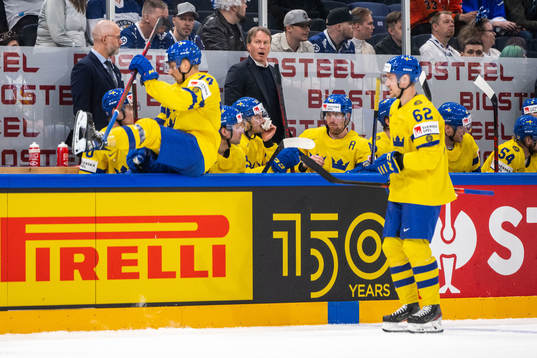 Head coach Johan Garpenlöv of Sweden