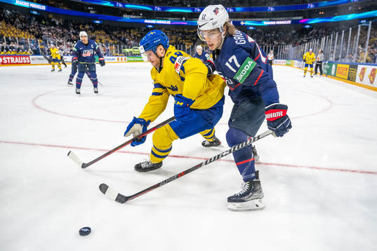 Carl Klingberg of Sweden and Adam Gaudette of USA