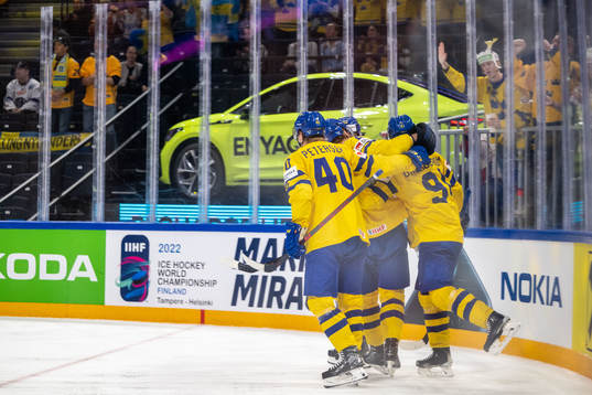 Carl Grundström of Sweden celebrates 2-2
