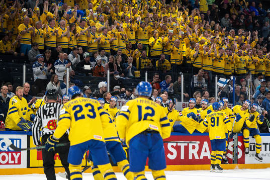 during the 2022 IIHF Ice Hockey World Championship game