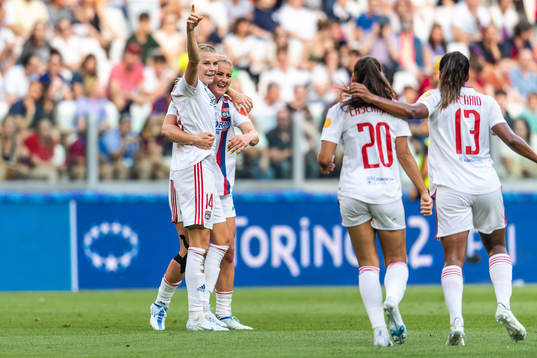 Ada Hegerberg of Lyon celebrates 0-2