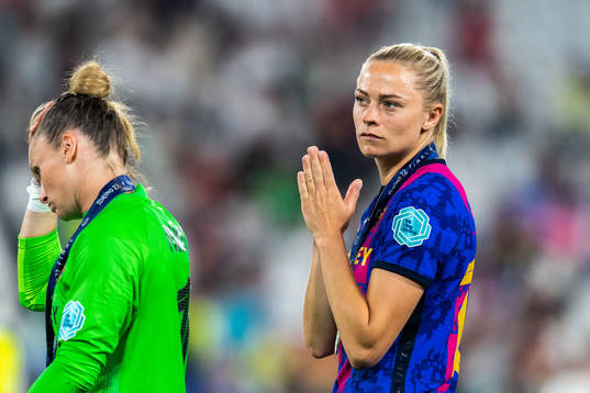 Fridolina Rolfö of Barcelona looks dejected