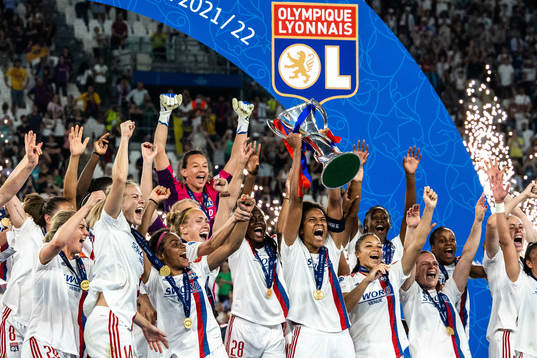 Players of Lyon celebrates winning the UEFA Women's