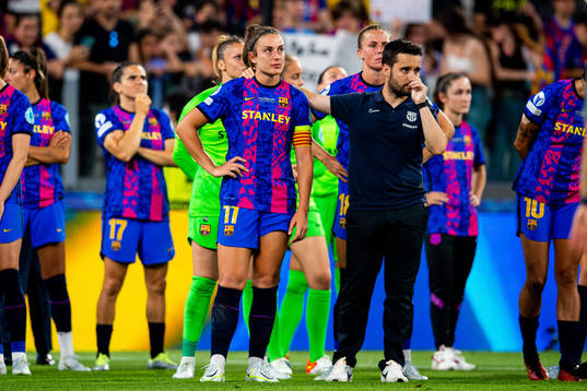 Alexia Putellas and Jonatan Giraldez, head coach of