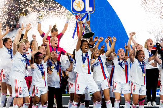 Ada Hegerberg, goalkeeper Emma Holmgren, Wendie Renard and