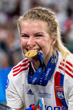 Ada Hegerberg of Lyon celebrates