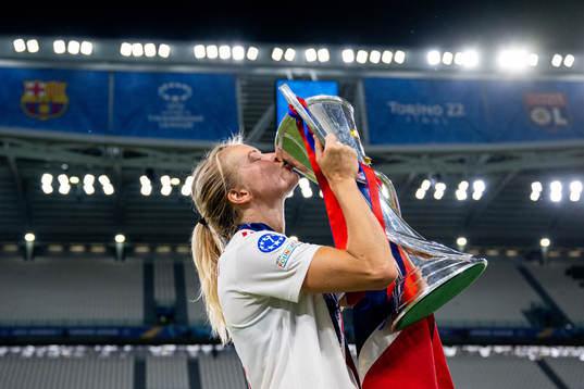 Bläddra bland fler bilder av Football, UEFA Women's Champions League final, Barcelona - Lyon