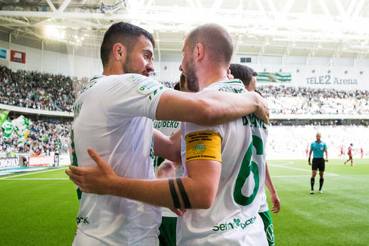 Hammarbys Astrit Selmani jublar