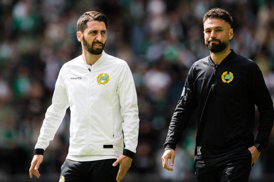 Hammarbys Nahir Besara och assisterande tränare Imad